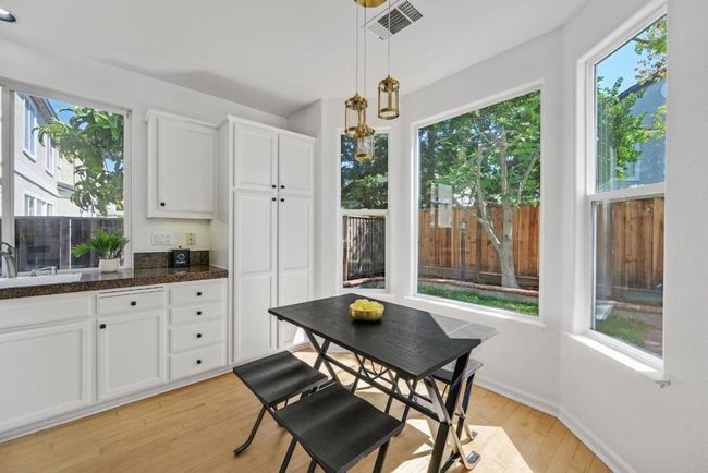36075 Crystal Springs Dr, House other with 4 bedrooms, 3 bathrooms and 2 parking in Newark CA | Image 19