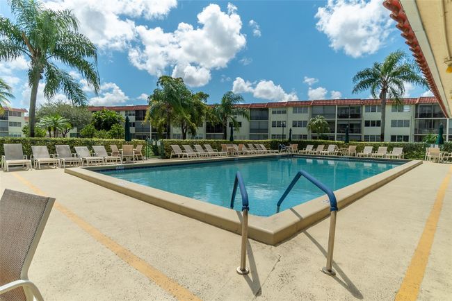 APT-412 - 8900 Washington Blvd, Condo with 1 bedrooms, 2 bathrooms and null parking in Pembroke Pines FL | Image 27