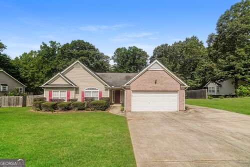 293 Hampton Oaks Cir, Villa Rica, GA, 30180-7380 | Card Image