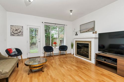 35-5839 Panorama Dr, Surrey, BC, V3S0P4 | Card Image