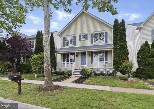 42827 Freedom St, CHANTILLY, VA, 20152-3938 | Card Image