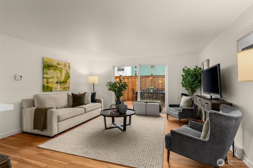 apt-103-845 Ne 125th St, Seattle, WA, 98125-3942 | Card Image