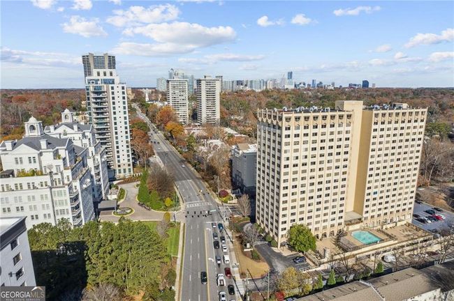 APT-503 - 2479 Peachtree Rd Ne, Condo with 1 bedrooms, 1 bathrooms and 1 parking in Atlanta GA | Image 6