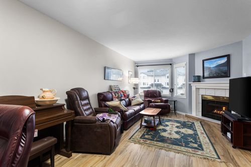 24-5904 Vedder Rd, Chilliwack, BC, V2R3E7 | Card Image