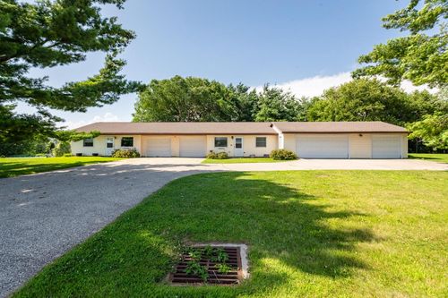 3809-3811 Crestwood Place, Onalaska, WI, 54650 | Card Image