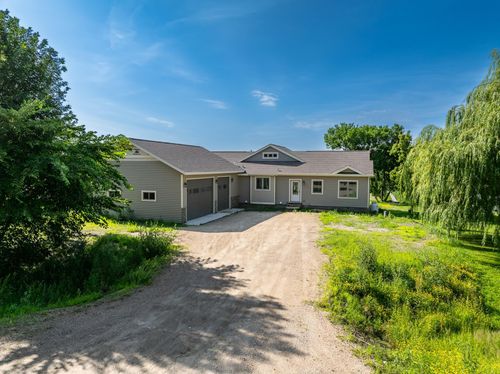 8149 Little Mary Cir Sw, Alexandria, MN, 56308-4784 | Card Image