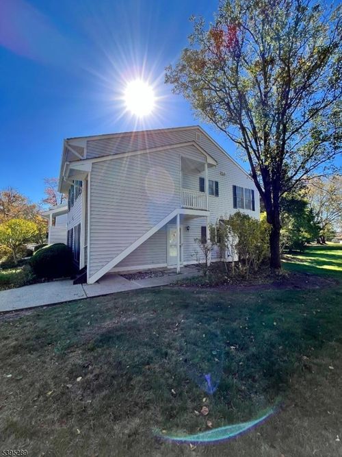 133 Mockingbird Ct, Three Bridges, NJ, 08887-2112 | Card Image