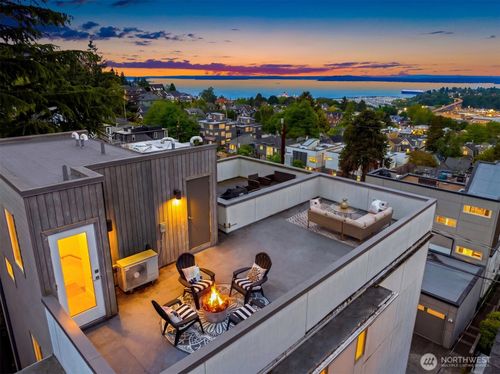 1935 B 7th Ave W, Seattle, WA, 98119 | Card Image