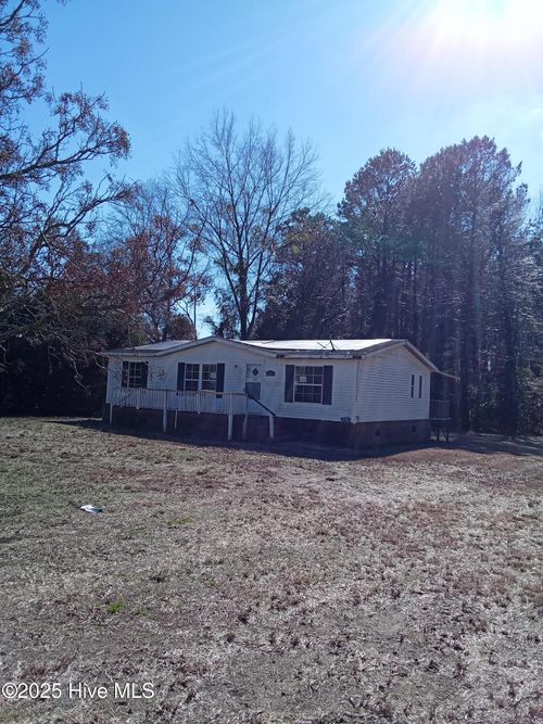 193 Peach St, Clarkton, NC, 28433-9522 | Card Image