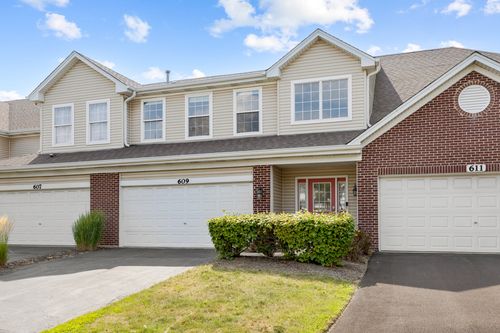 609 Esla Ct, Naperville, IL, 60563-1252 | Card Image