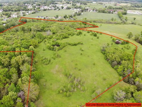 9999 Fletcher Ln, Crab Orchard, KY, 40419 | Card Image