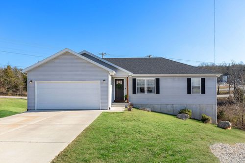 135 Dragonfly Ln, Branson, MO, 65616-8477 | Card Image