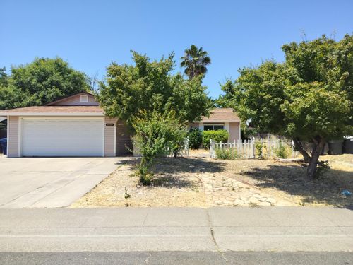 4729 Moorpark Way, Sacramento, CA, 95842-3146 | Card Image