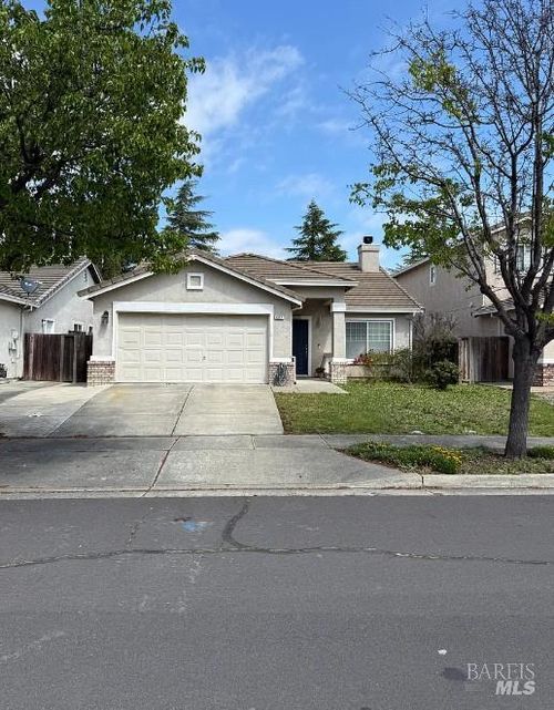 1814 Autumn Meadow Drive, Fairfield, CA, 94534 | Card Image