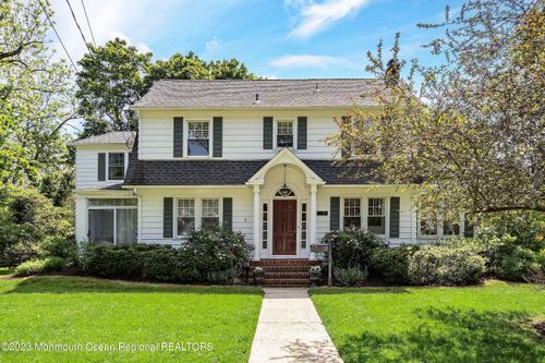 80 Silverbrook Road, Shrewsbury Boro, NJ, 07702 | Card Image