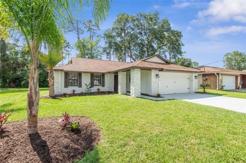 6 Winchester Pl, PALM COAST, FL, 32164-7680 | Card Image