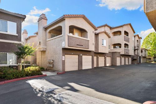 unit-827-10001 Woodcreek Oaks Blvd, Roseville, CA, 95747-5106 | Card Image