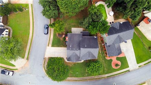 1607 Tunbridge Ln, Lawrenceville, GA, 30043-6697 | Card Image