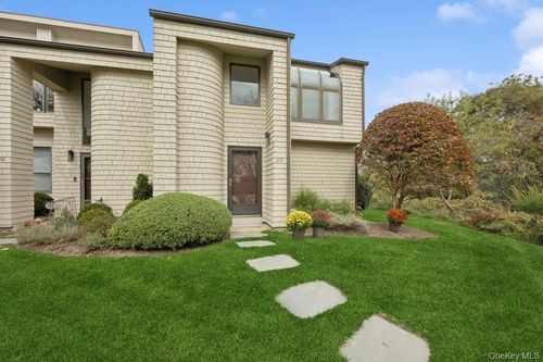 29-21 S Fulton Dr, Montauk, NY, 11954-5400 | Card Image