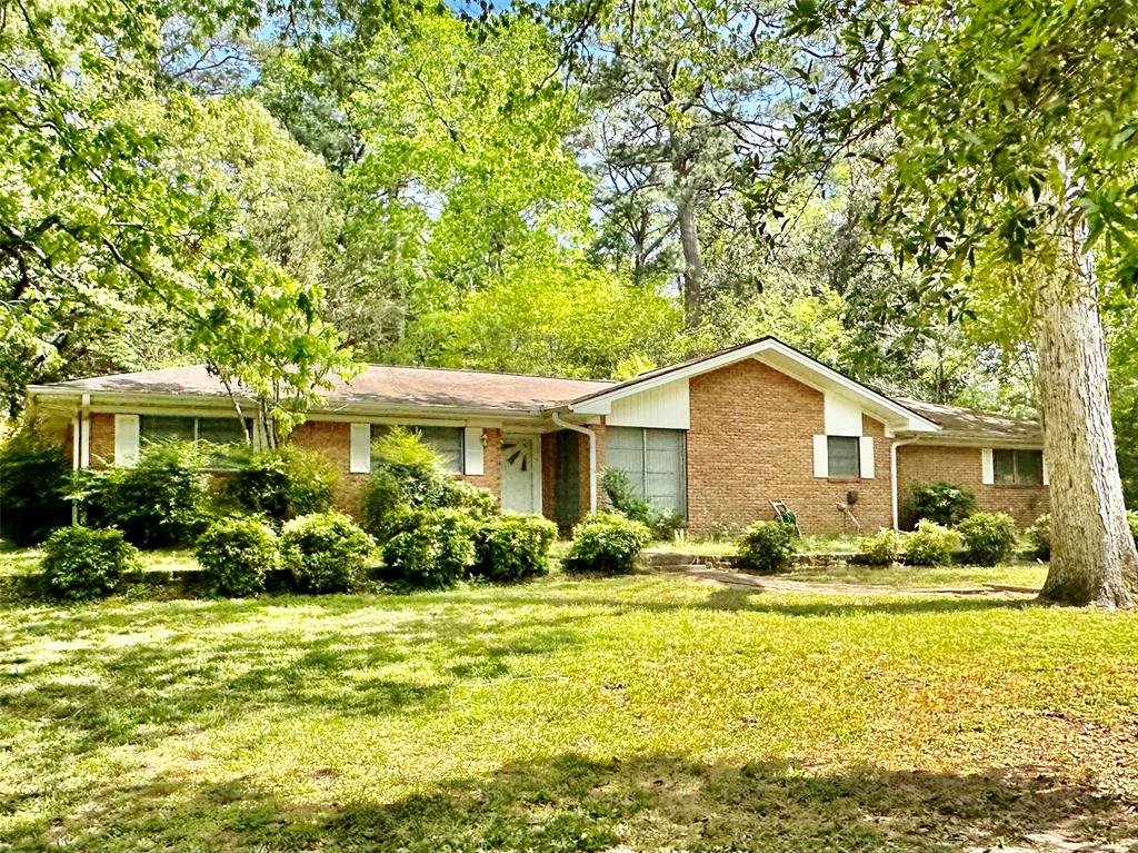 Cecil Dr, Woodville, TX 75979