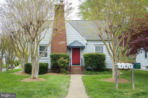 apt-a-301 Adams St, ANNAPOLIS, MD, 21403-2497 | Card Image