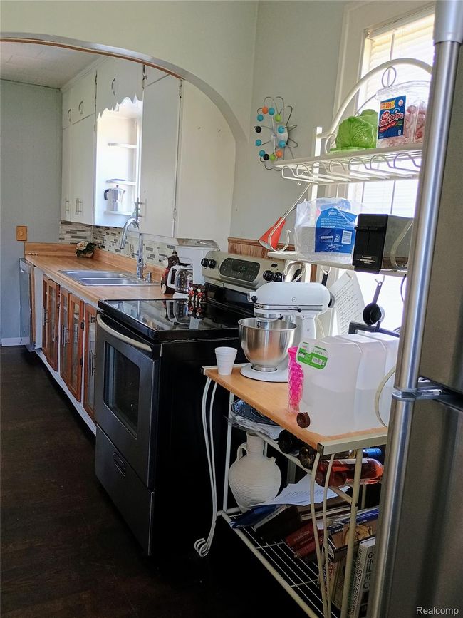 Kitchen | Image 4