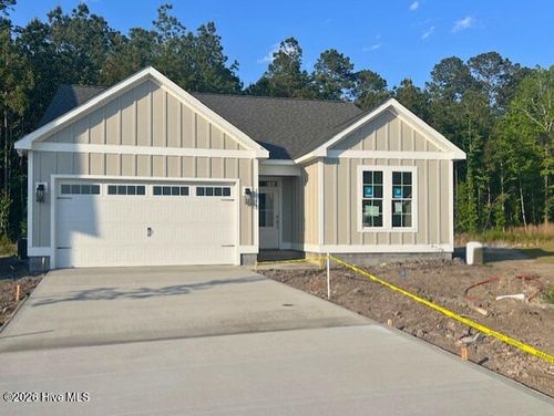 1009 Exeter Pl, New Bern, NC, 28562-2450 | Card Image