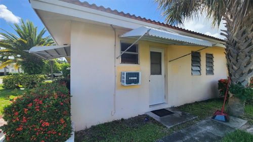 2707 Ne 32nd St, Fort Lauderdale, FL, 33306 | Card Image