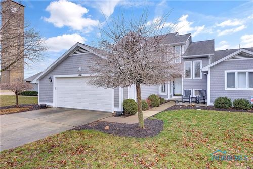 2-705 Fairway Lane, Wauseon, OH, 43567 | Card Image