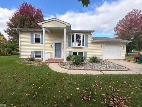 3157 Coventry Dr, Bay City, MI, 48706-9226 | Card Image
