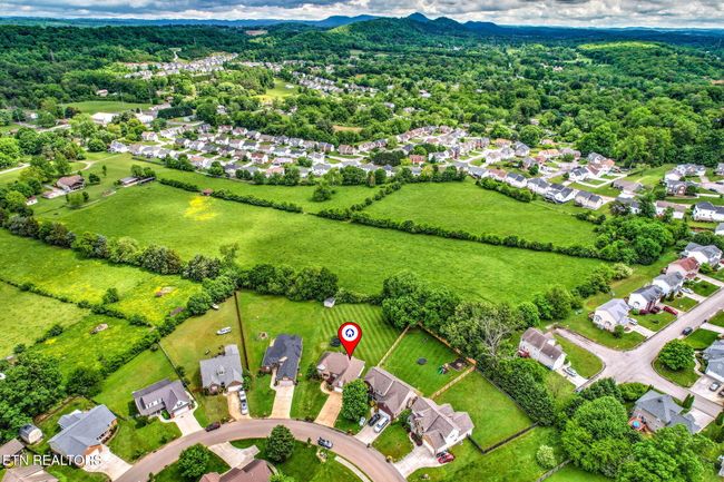 5699 Autumn Creek Dr, House other with 3 bedrooms, 2 bathrooms and null parking in Knoxville TN | Image 40