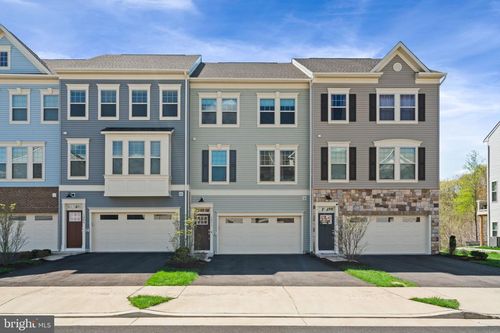 1211 Creek Bank Dr, STAFFORD, VA, 22554-7787 | Card Image