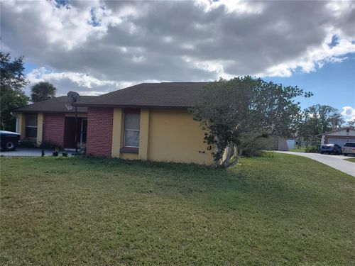 706 Midiron Ln, POINCIANA, FL, 34759-4122 | Card Image