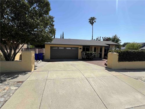 9913 Monte Vista St, Rancho Cucamonga, CA, 91701-5129 | Card Image