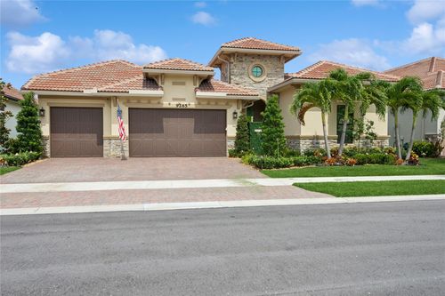 9265 Porto Way, Parkland, FL, 33076-4697 | Card Image