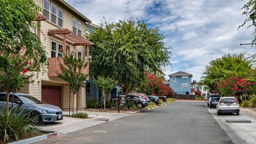 1593 Cali Ln, Healdsburg, CA, 95448-4781 | Card Image