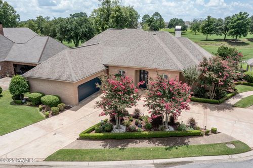102 Capilano Ln, Broussard, LA, 70518-6109 | Card Image