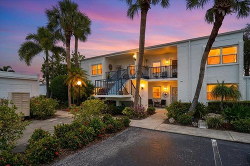 203-755 Village Cir, VENICE, FL, 34292-2216 | Card Image