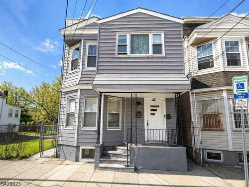 1-37 Blum St, Newark, NJ, 07103-2051 | Card Image
