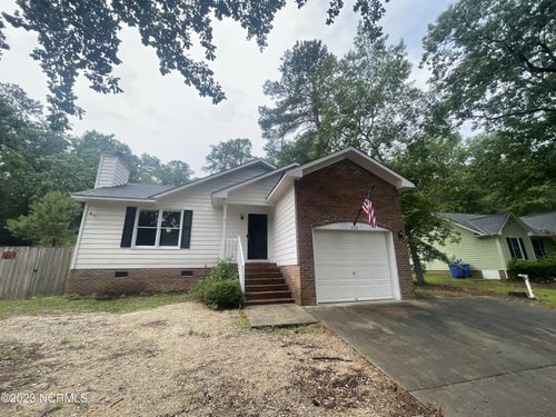 424 Randolph Ave, Fayetteville, NC, 28311-2776 | Card Image