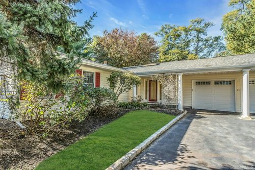 3 Driftwood Ln, East Setauket, NY, 11733-2627 | Card Image