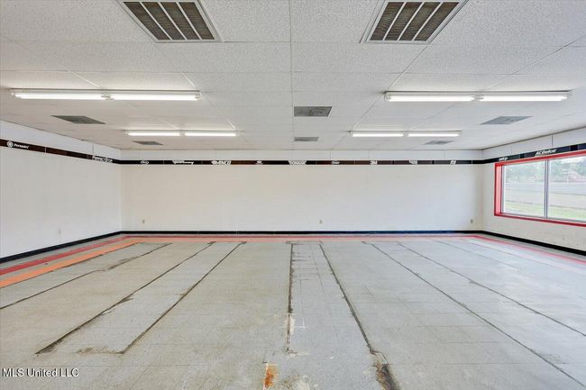 18-230 Clinton Plaza | Image 18