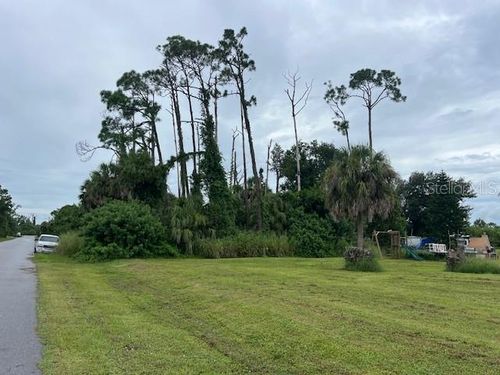 15082 Community Ave, Port Charlotte, FL, 33953-2001 | Card Image