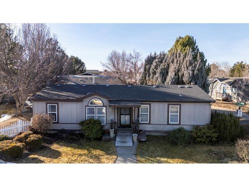 2380 Sw Phlox Pond Dr, Redmond, OR, 97756 | Card Image