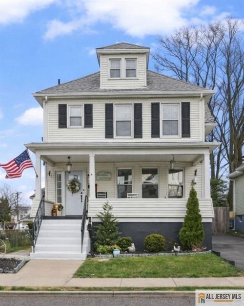 6 Thomas St, Sayreville, NJ, 08872-1132 | Card Image