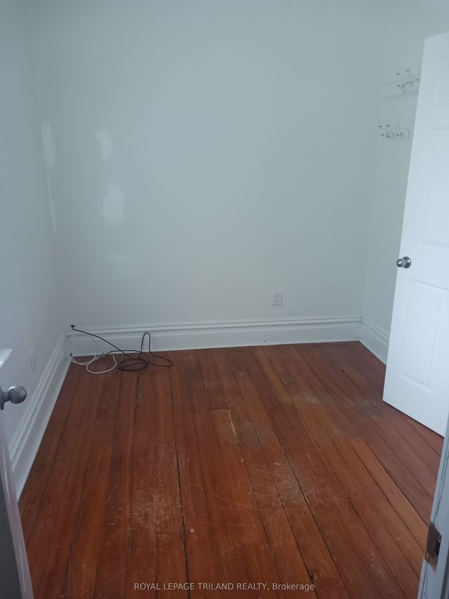 55 Main St S, Home with 6 bedrooms, 2 bathrooms and 6 parking in Forest ON | Image 15