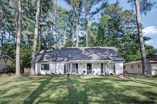 5366 Balmoral Dr, Jackson, MS, 39211-4615 | Card Image