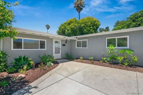 5164 Chateau Dr, San Diego, CA, 92117 | Card Image