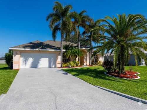 4017 Sw Kadlic St, Port St. Lucie, FL, 34953-5675 | Card Image