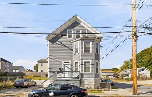 62 Heath St, Providence, RI, 02909-3732 | Card Image